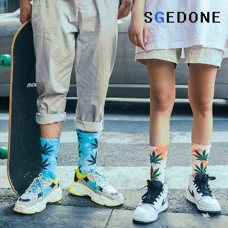 Tie-dyed Leaf Socks (Crew Socks/1Pair)