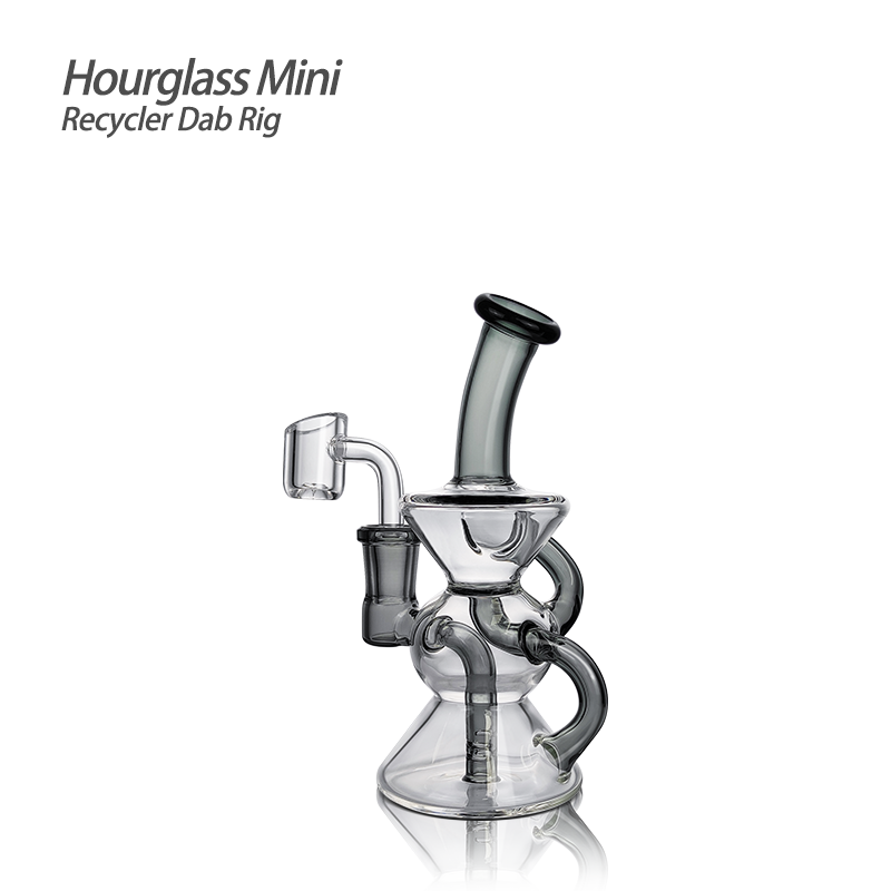 "Hourglass Mini" (5.31″ Recycler Glass Rig) By: Waxmaid