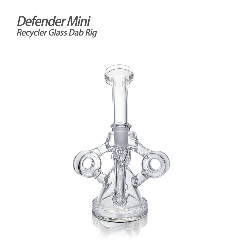 "Defender Mini" (6.14 Inch Recycler Glass Rig) By: Waxmaid